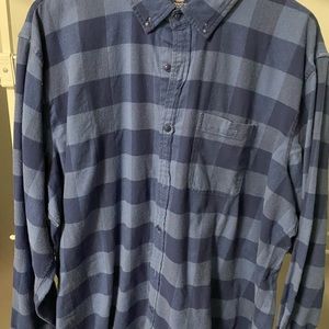 Vineyard Vines shirt